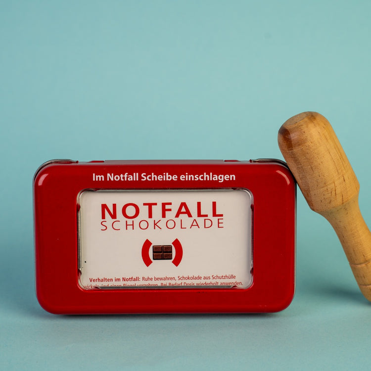 Notfallschokolade in der Blechdose