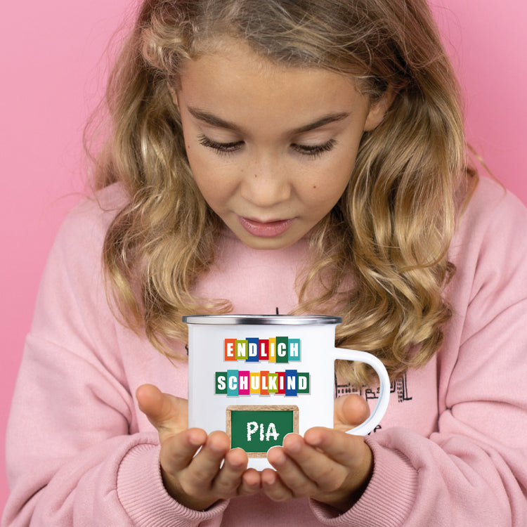 Emailletasse Endlich Schulkind mit Name