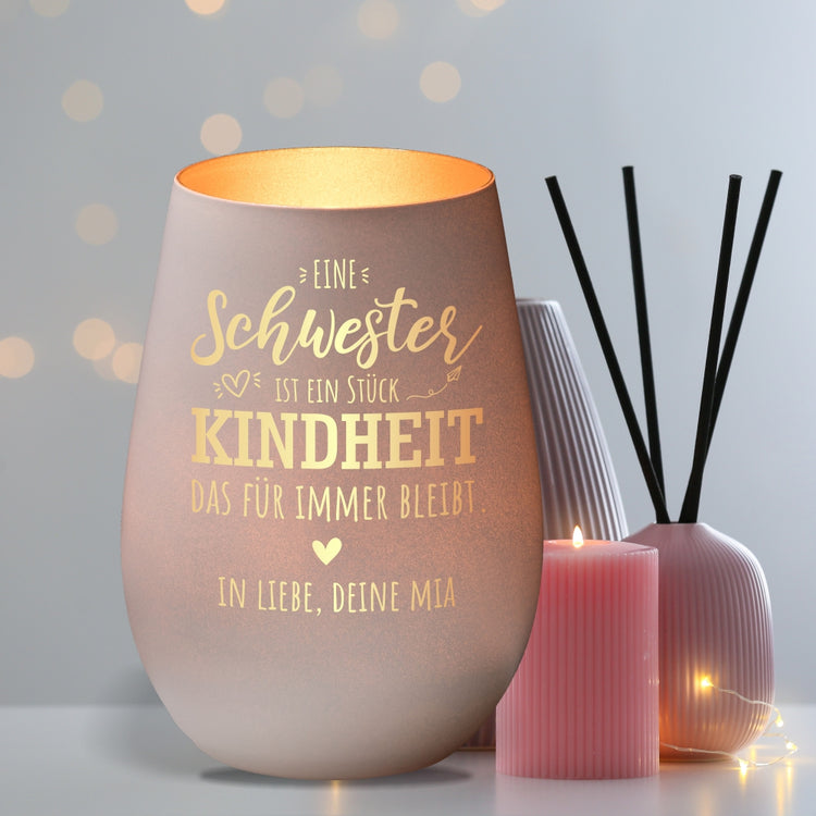 Windlicht Eine Schwester ist ein Stück Kindheit das für immer bleibt personalisiert