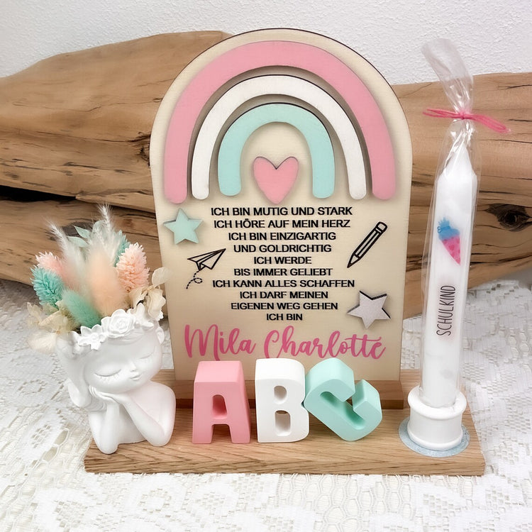 Einschulungs-Geschenk - Schultafel mit Regenbogen - mit Wunschname