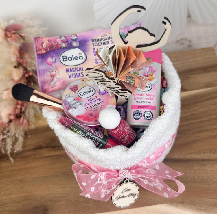 Beauty-Set - Wellnessgeschenk-Idee mit Handtuch