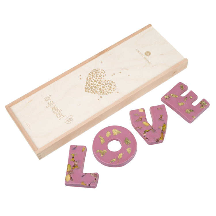 LOVE - Schokobuchstaben - aus der Ruby Kakaobohne