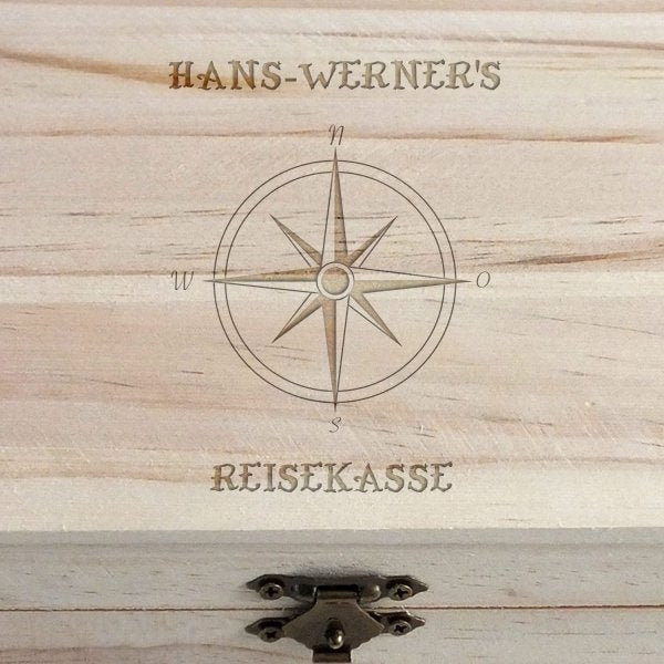 Personalisierbare Schatztruhe mit Kompass-Motiv