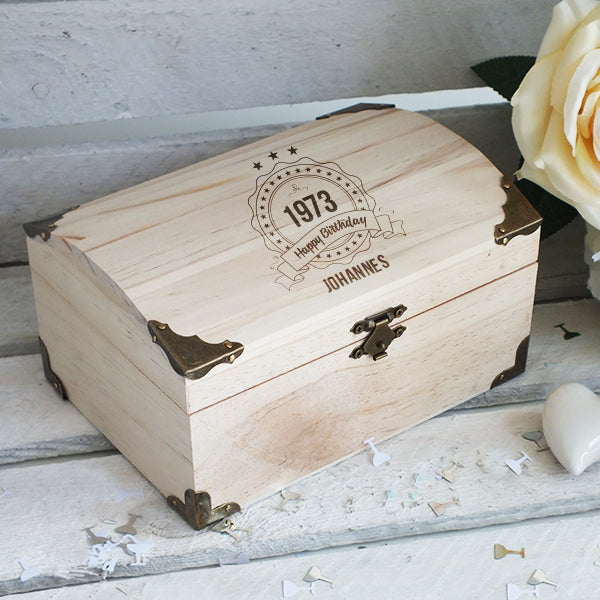 Personalisierbare Schatztruhe zum Geburtstag