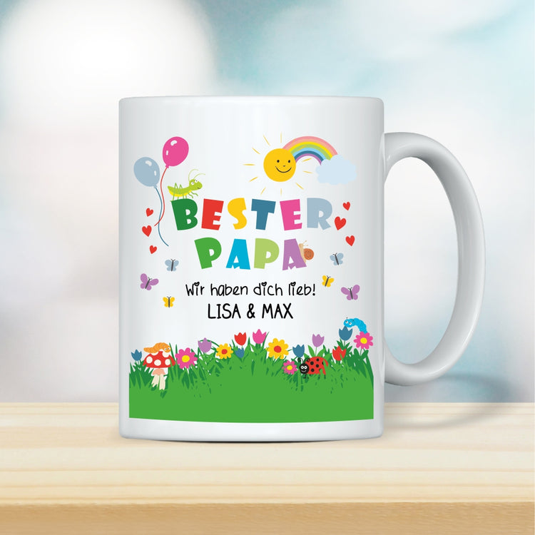 Weiße Tasse Bester Papa - Motiv: Spielwiese | Personalisiert mit Namen
